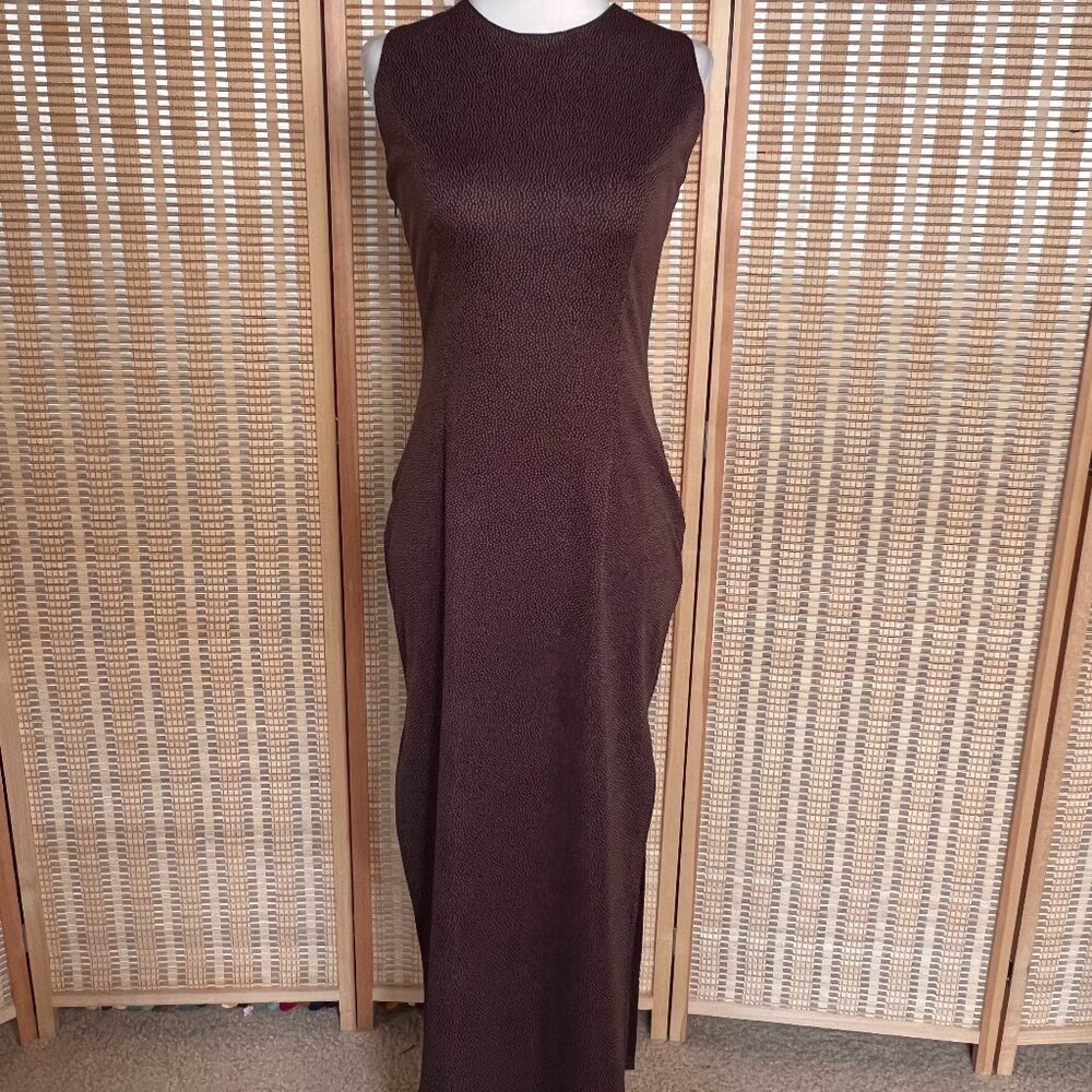 Sleek Sleeveless Maxi Dress in Deep Brown